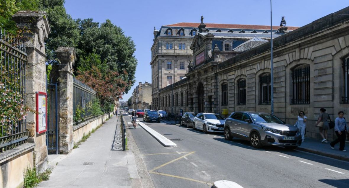 A vendre : Maison de Maître à Saint Genès